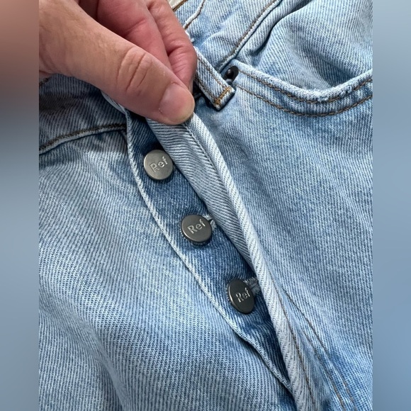 Reformation Cynthia Patch High Rise Straight Jeans  - size 25 - Picture 4 of 6